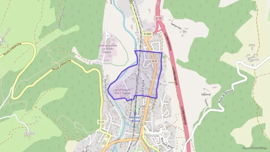 Maison 107 m² quatre pièces à vendre à Massiac