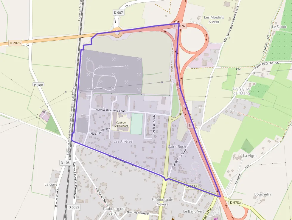 Maison 101 m² quatre pièces à vendre à Saint-Pierre-le-Moûtier