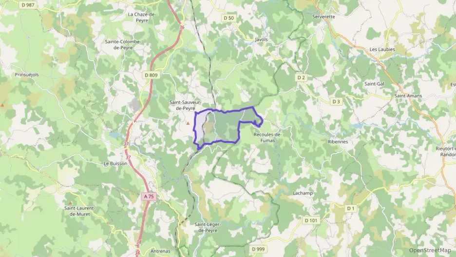 Maison 84 m² quatre pièces à vendre à Peyre en Aubrac Maison 84 m² quatre pièces à vendre à Peyre en Aubrac