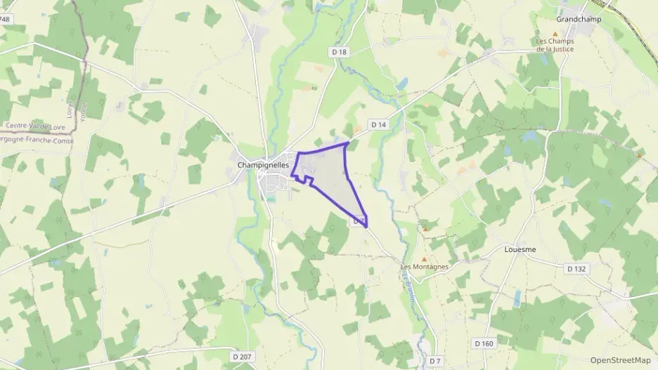 Maison 84 m² quatre pièces à vendre à Champignelles