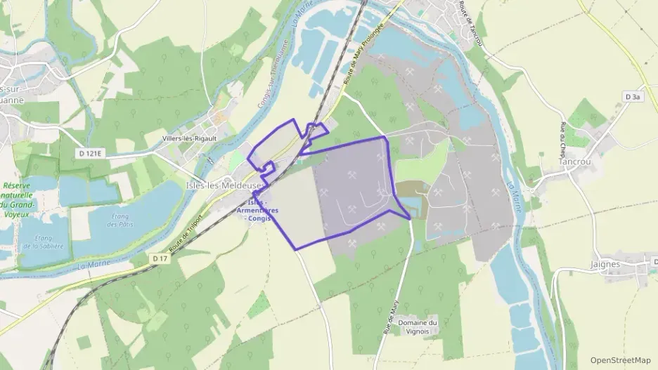 Maison 80 m² quatre pièces à vendre à Isles-les-Meldeuses