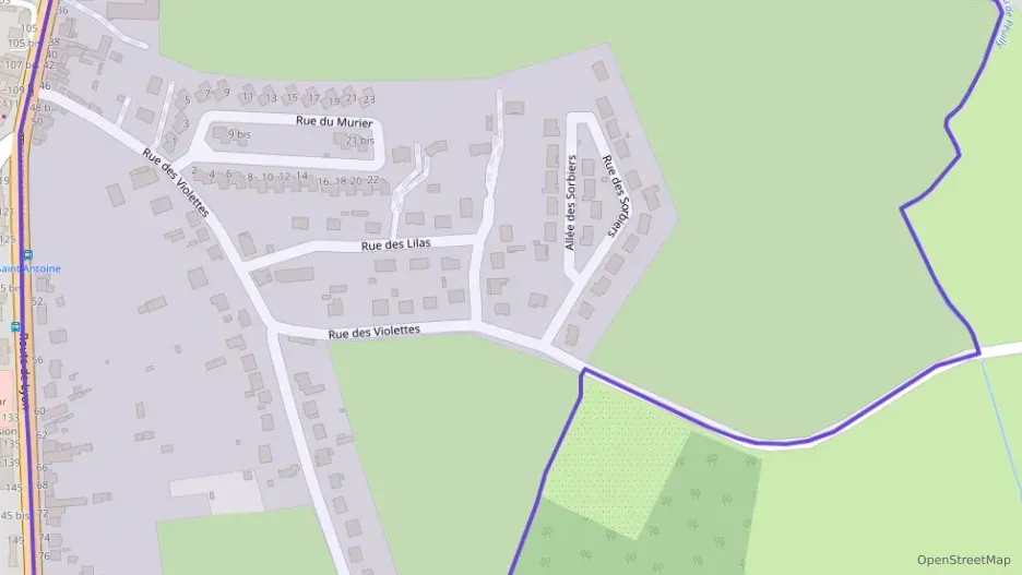 Maison 90 m² cinq pièces à vendre à Sermoise-sur-Loire Maison 90 m² cinq pièces à vendre à Sermoise-sur-Loire