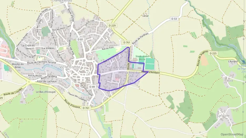 Maison 92 m² quatre pièces à vendre à Vic-le-Comte