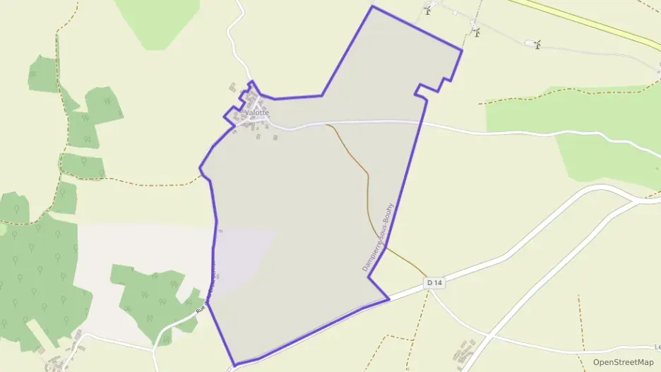 Maison 142 m² cinq pièces à vendre à Dampierre-sous-Bouhy Maison 142 m² cinq pièces à vendre à Dampierre-sous-Bouhy