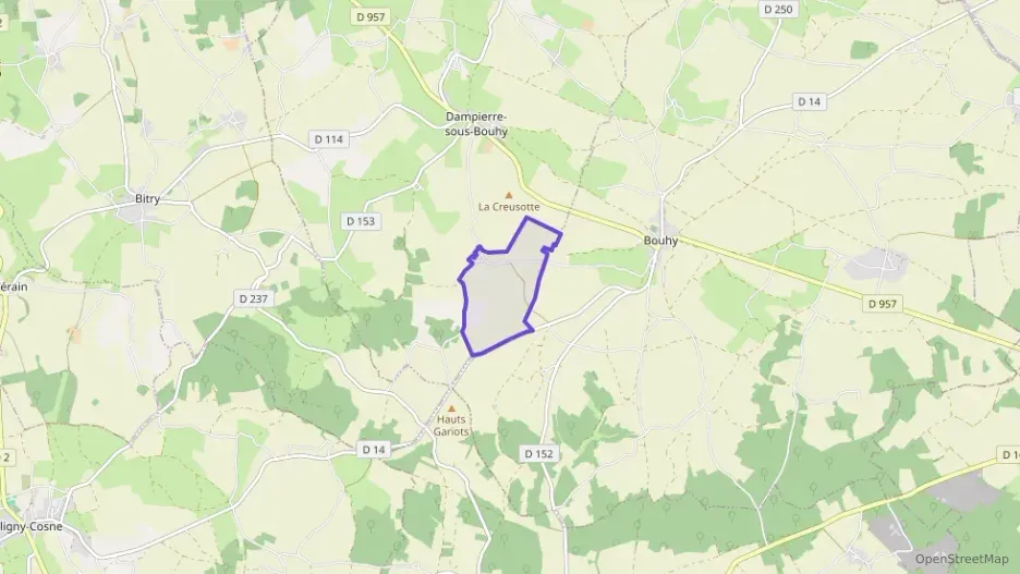 Maison 142 m² cinq pièces à vendre à Dampierre-sous-Bouhy Maison 142 m² cinq pièces à vendre à Dampierre-sous-Bouhy