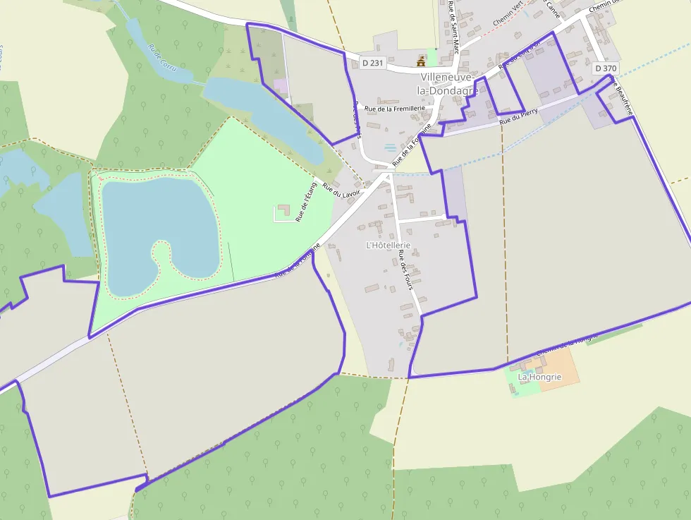 Maison 100 m² quatre pièces à vendre à Villeneuve-la-Dondagre