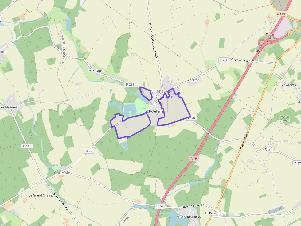 Maison 100 m² quatre pièces à vendre à Villeneuve-la-Dondagre