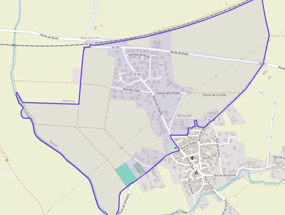 Maison 91 m² quatre pièces à vendre à Bouzel