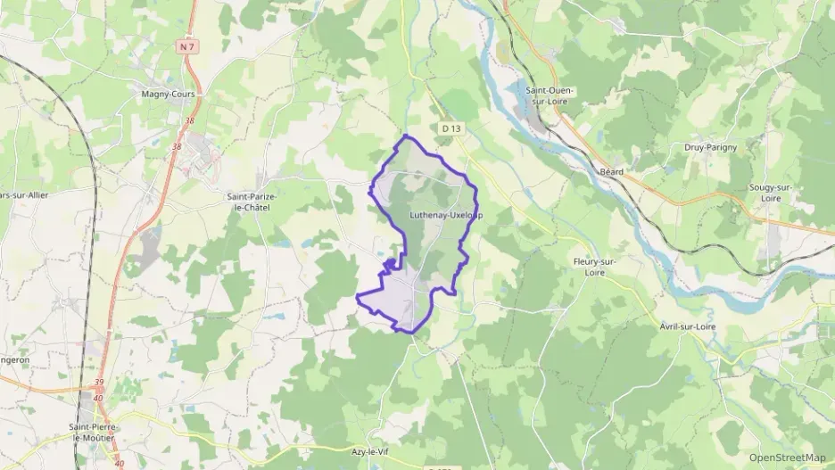 Maison 140 m² quatre pièces à vendre à Luthenay-Uxeloup