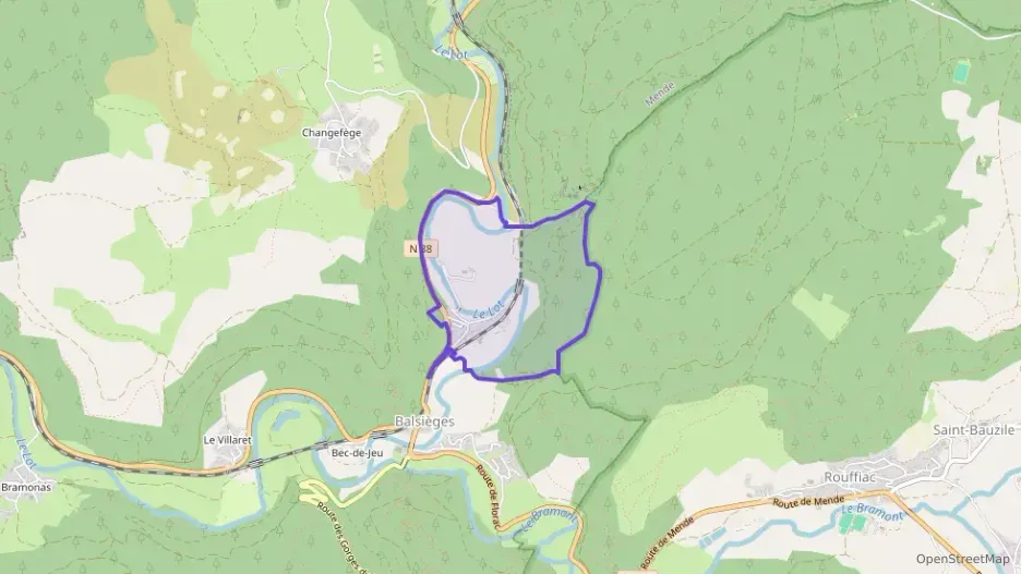 Maison 100 m² quatre pièces à vendre à Balsièges