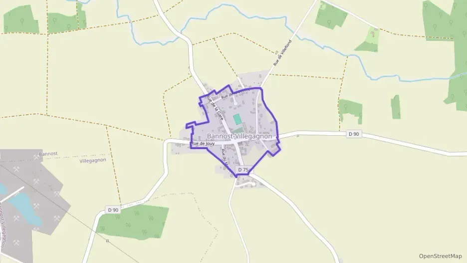 Maison 164 m² quatre pièces à vendre à Bannost-Villegagnon