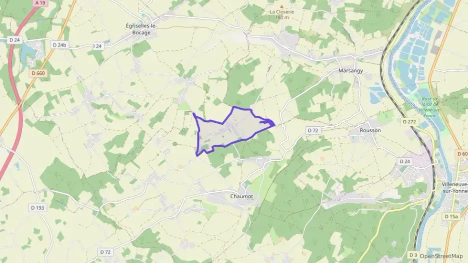 Maison 100 m² trois pièces à vendre à Chaumot Maison 100 m² trois pièces à vendre à Chaumot