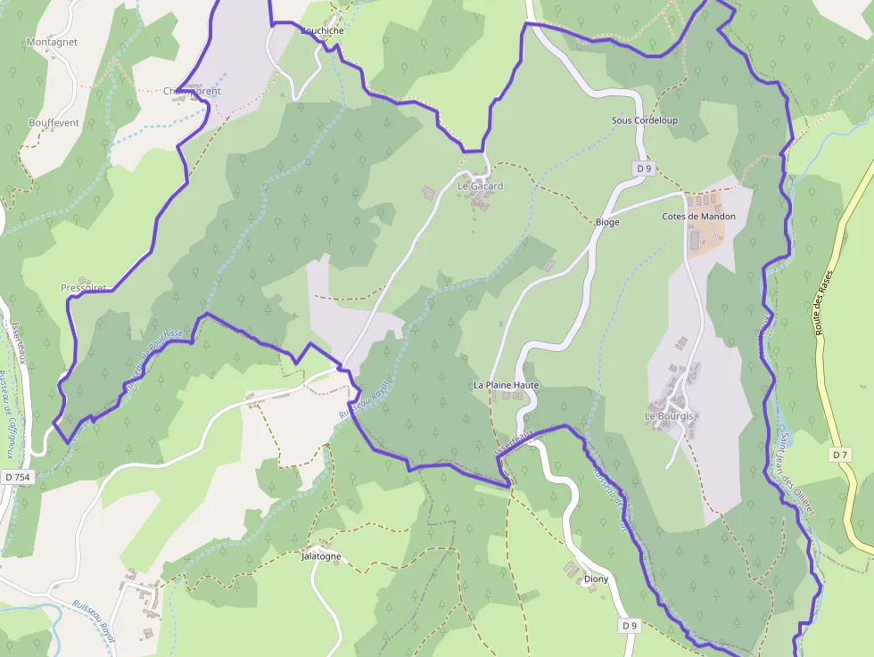 Maison 98 m² quatre pièces à vendre à Isserteaux