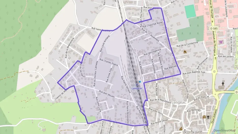 Maison 98 m² quatre pièces à vendre à Langeac Maison 98 m² quatre pièces à vendre à Langeac