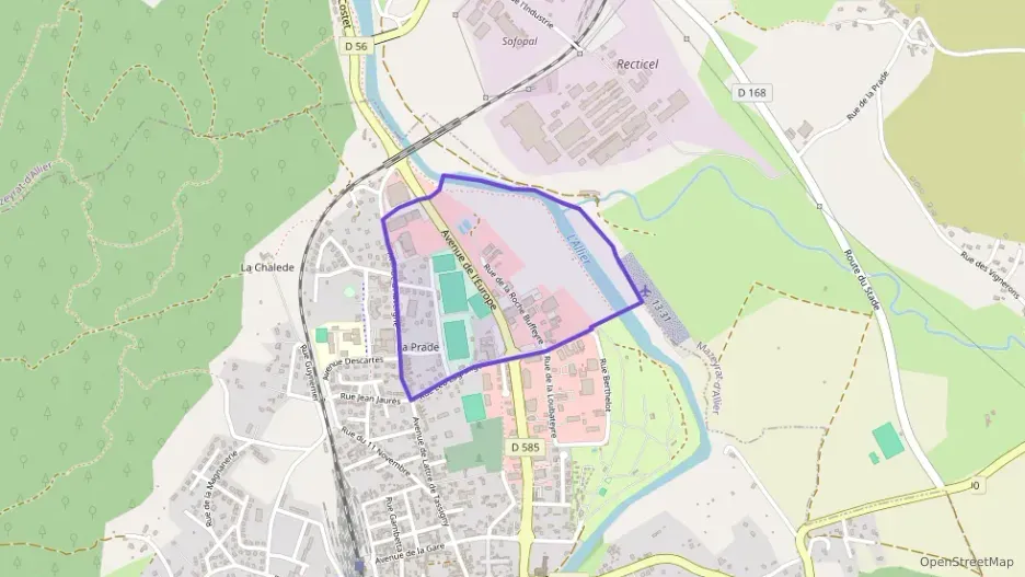 Maison 151 m² cinq pièces à vendre à Langeac Maison 151 m² cinq pièces à vendre à Langeac