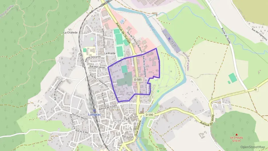 Maison 122 m² quatre pièces à vendre à Langeac Maison 122 m² quatre pièces à vendre à Langeac