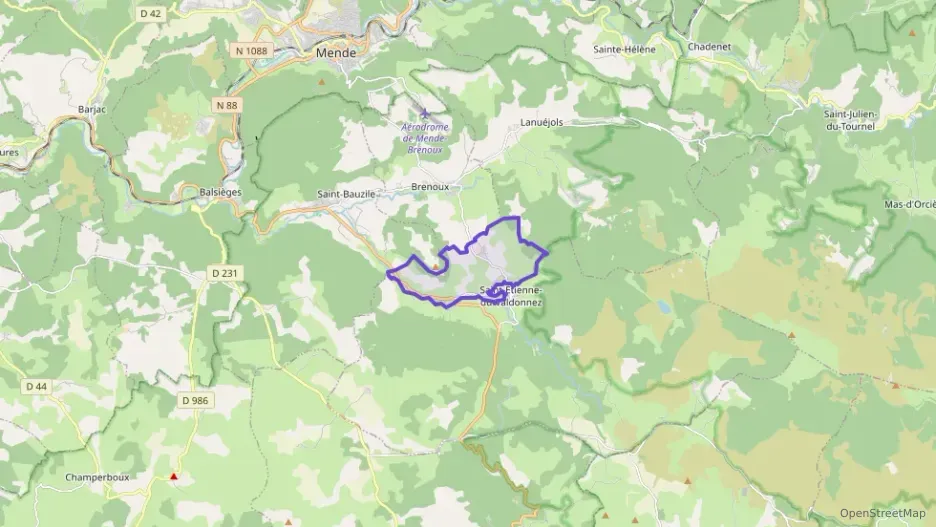 Maison 100 m² quatre pièces à vendre à Saint-Étienne-du-Valdonnez Maison 100 m² quatre pièces à vendre à Saint-Étienne-du-Valdonnez