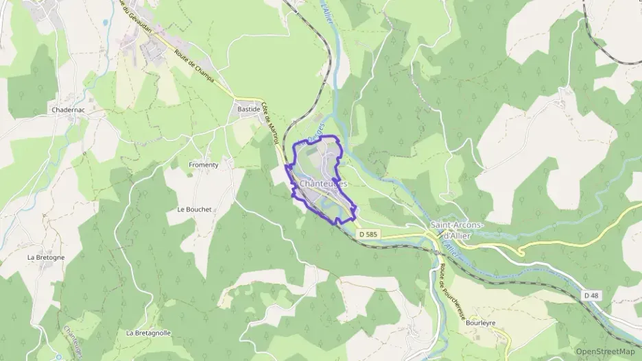 Maison 44 m² deux pieces à vendre à Chanteuges