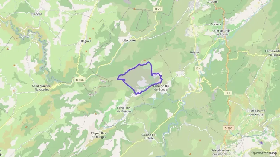 Maison 100 m² quatre pièces à vendre à Saint-André-de-Buèges Maison 100 m² quatre pièces à vendre à Saint-André-de-Buèges