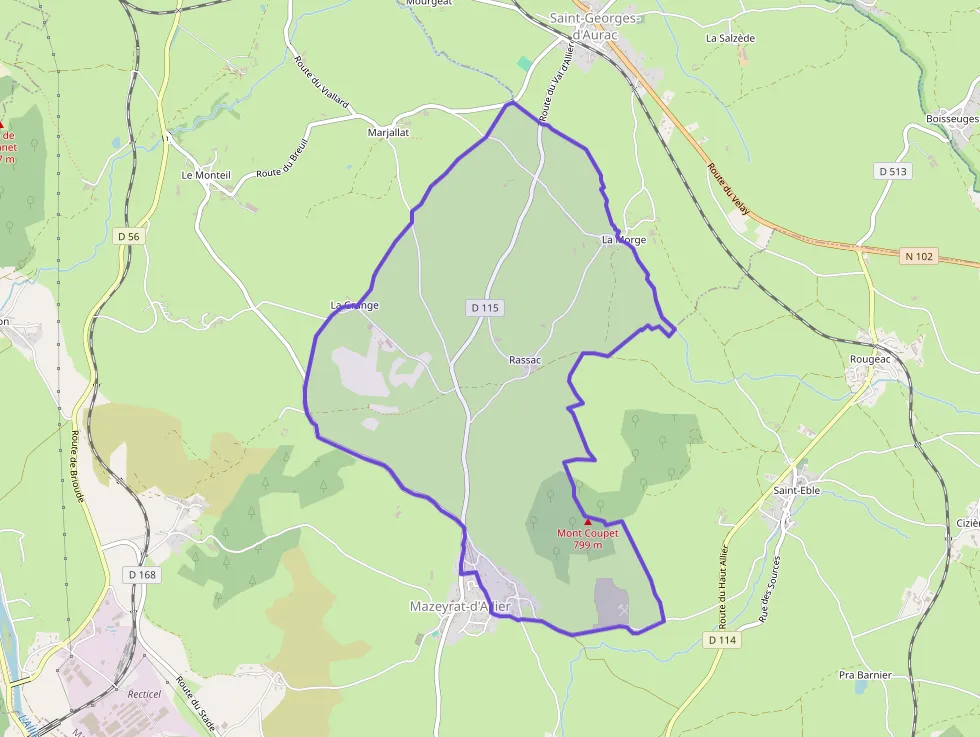 Maison 61 m² trois pièces à vendre à Mazeyrat-d`Allier