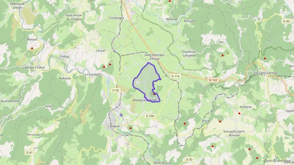 Maison 60 m² quatre pièces à vendre à Mazeyrat-d`Allier