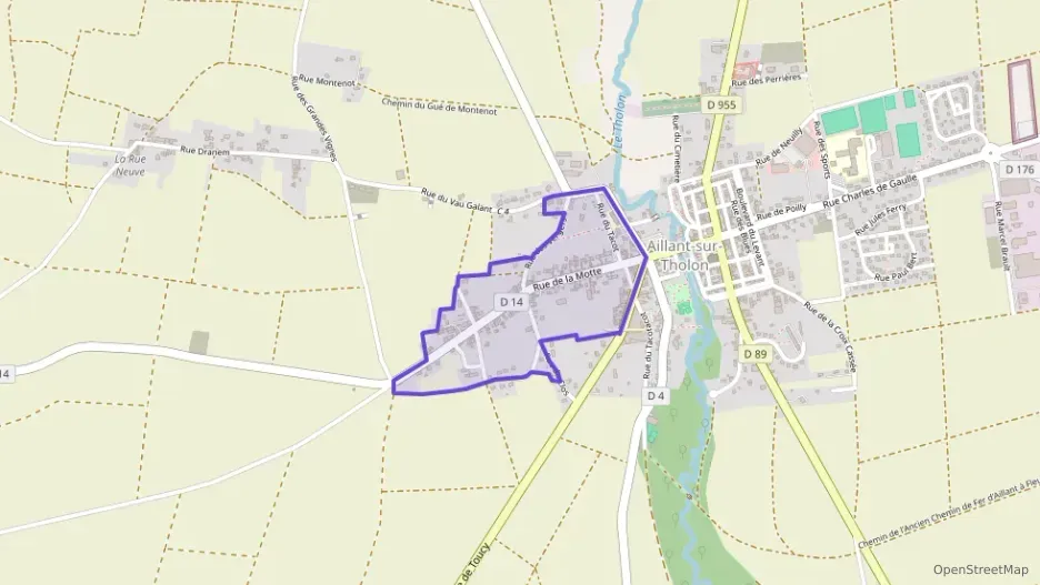 Maison 121 m² sept pièces à vendre à Montholon