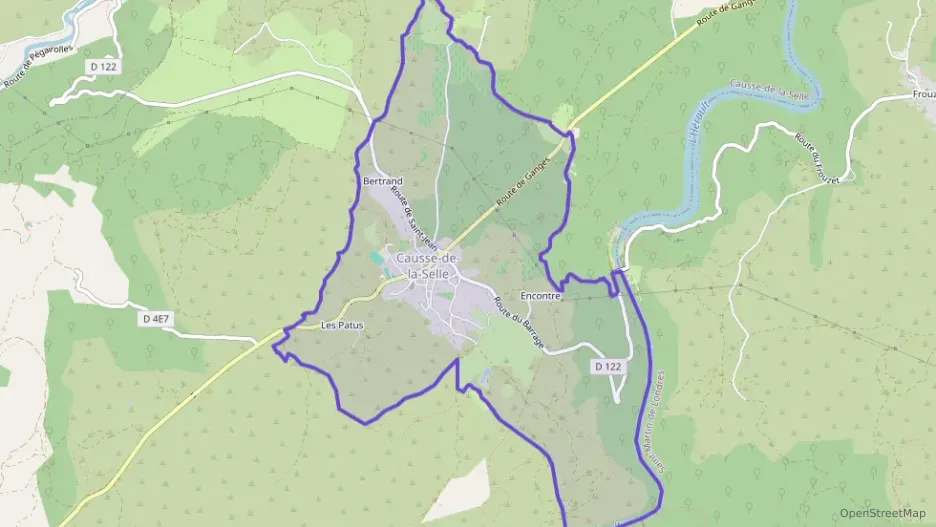 Maison 140 m² trois pièces à vendre à Causse-de-la-Selle Maison 140 m² trois pièces à vendre à Causse-de-la-Selle