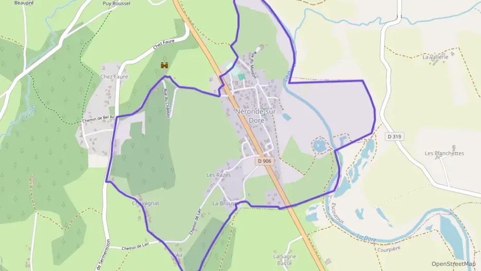 Maison 104 m² cinq pièces à vendre à Néronde-sur-Dore Maison 104 m² cinq pièces à vendre à Néronde-sur-Dore