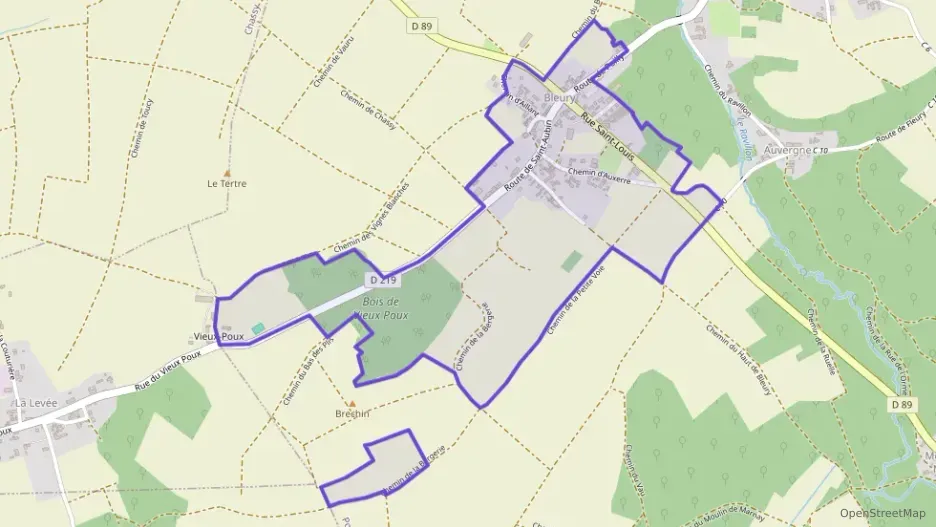 Maison 88 m² quatre pièces à vendre à Poilly-sur-Tholon Maison 88 m² quatre pièces à vendre à Poilly-sur-Tholon