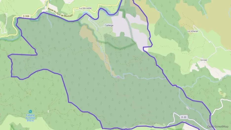 Maison 62 m² trois pièces à vendre à Bédouès-Cocurès Maison 62 m² trois pièces à vendre à Bédouès-Cocurès
