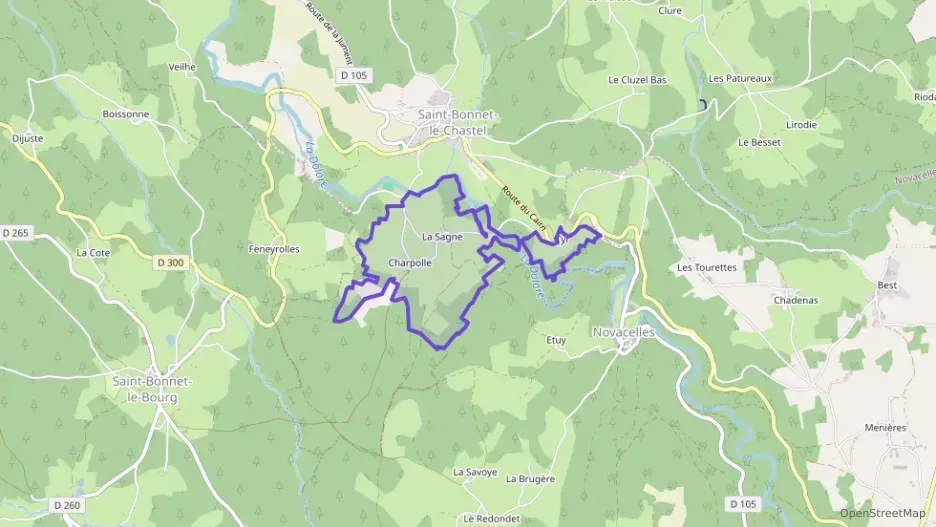 Maison 98 m² quatre pièces à vendre à Saint-Bonnet-le-Chastel