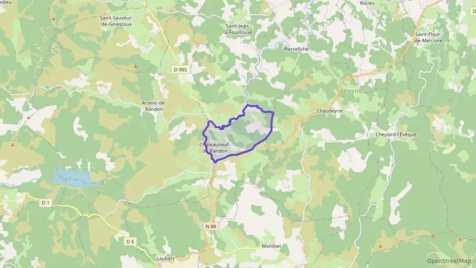Maison 143 m² six pièces à vendre à Châteauneuf-de-Randon Maison 143 m² six pièces à vendre à Châteauneuf-de-Randon