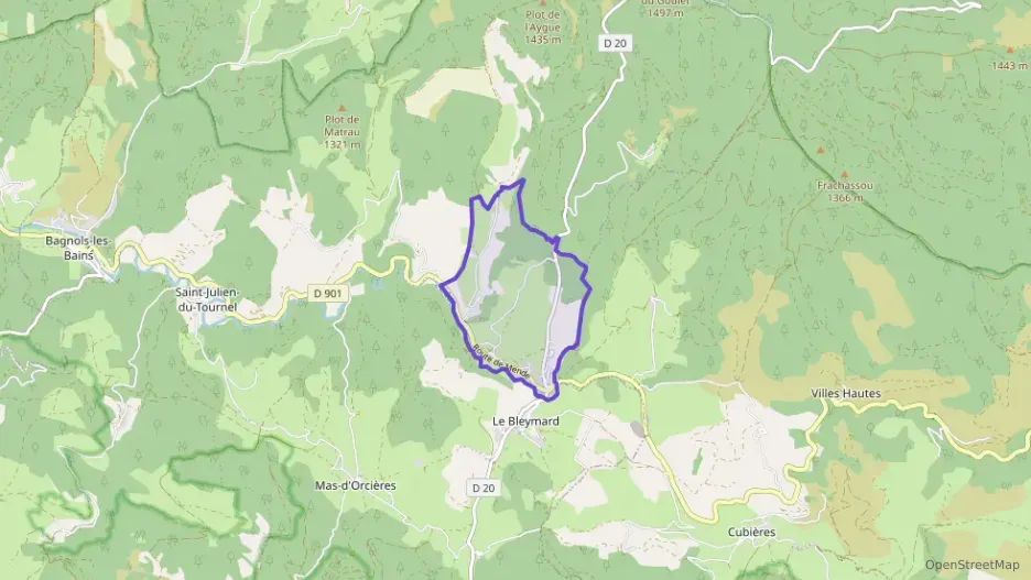 Maison 97 m² sept pièces à vendre à Mont Lozère et Goulet