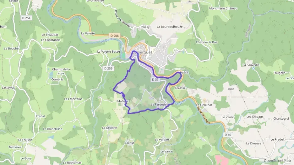 Maison 118 m² six pièces à vendre à Saint-Gervais-sous-Meymont