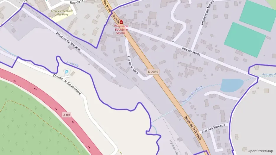 Maison 137 m² six pièces à vendre à Chabreloche