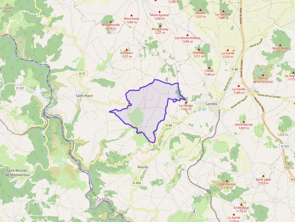 Maison 90 m² trois pièces à vendre à Saint-Haon