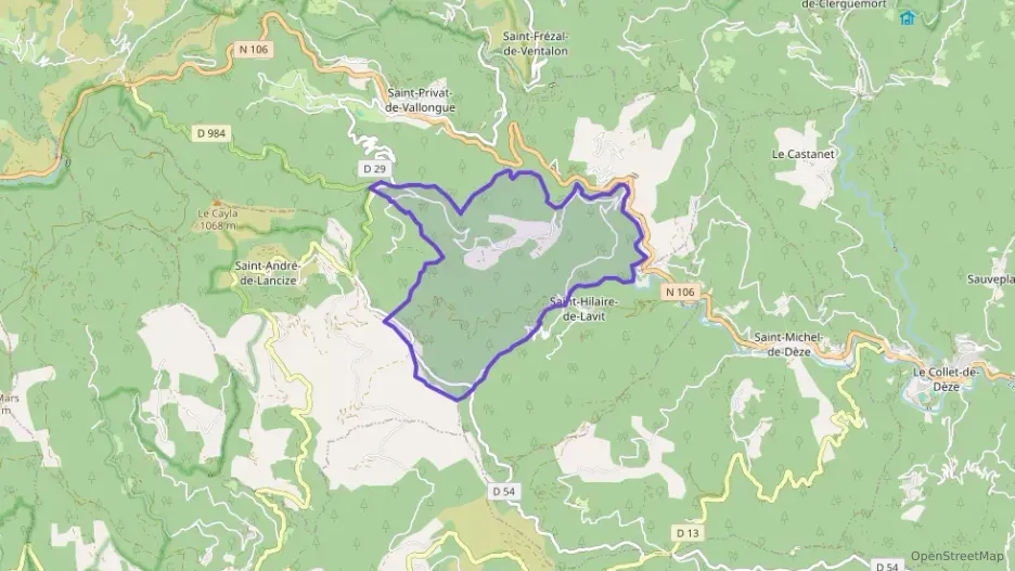 Maison 104 m² six pièces à vendre à Saint-Hilaire-de-Lavit