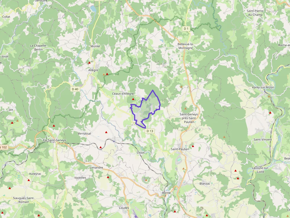 Maison 120 m² quatre pièces à vendre à Céaux-d`Allègre