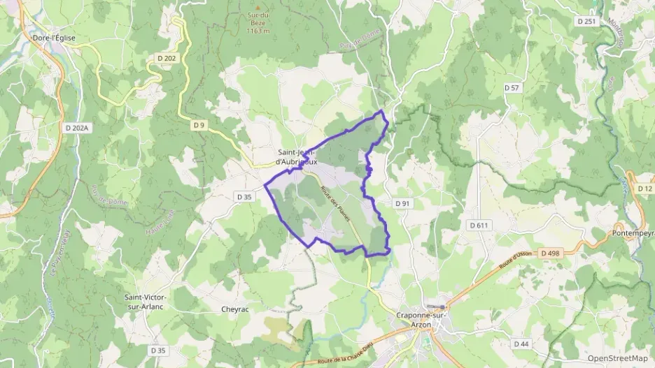 Maison 120 m² quatre pièces à vendre à Saint-Jean-d`Aubrigoux