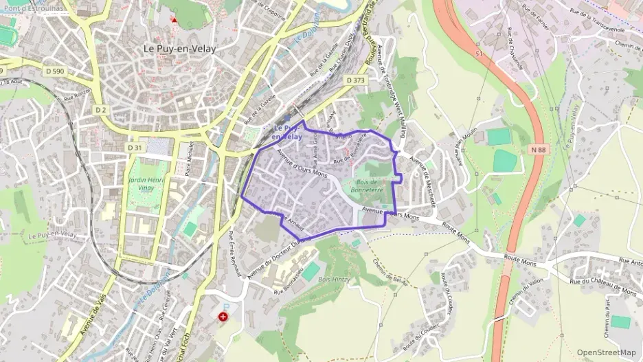 Maison 122 m² quatre pièces à vendre à Le Puy-en-Velay Maison 122 m² quatre pièces à vendre à Le Puy-en-Velay