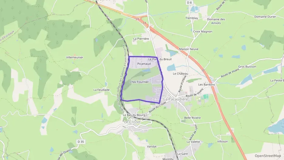 Maison 74 m² quatre pièces à vendre à La Pacaudière