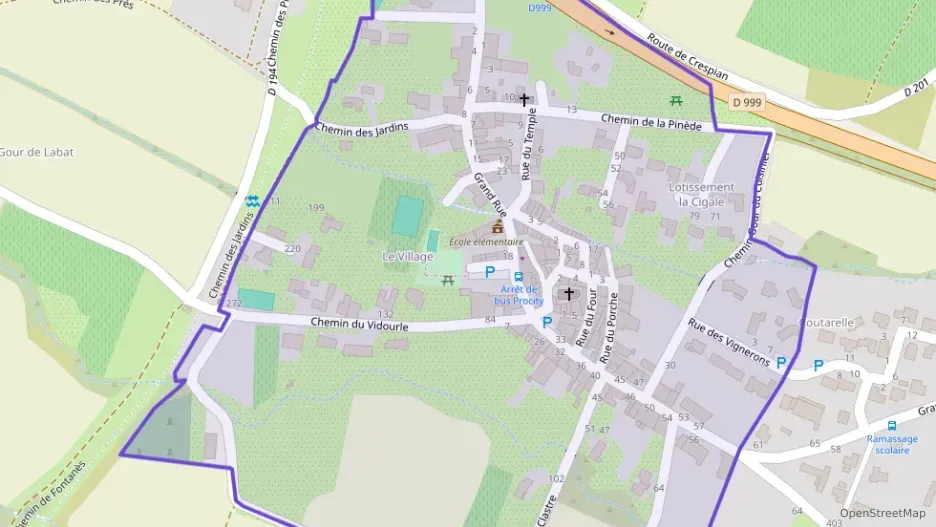 Maison 117 m² six pièces à vendre à Vic-le-Fesq