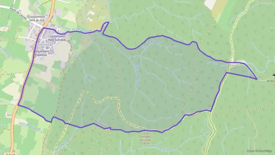 Maison 85 m² quatre pièces à vendre à Montmirat Maison 85 m² quatre pièces à vendre à Montmirat