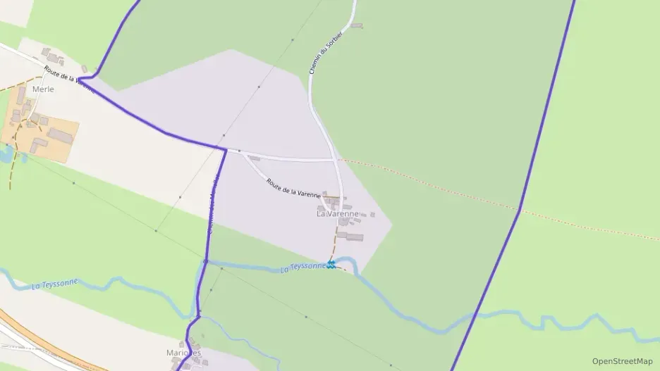 Maison 110 m² cinq pièces à vendre à Changy Maison 110 m² cinq pièces à vendre à Changy