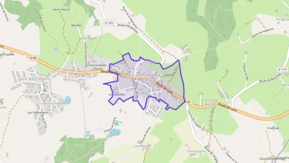 Maison 100 m² quatre pièces à vendre à Saint-Martin-Lestra Maison 100 m² quatre pièces à vendre à Saint-Martin-Lestra