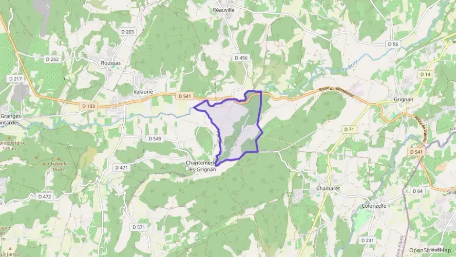 Maison 150 m² six pièces à vendre à Chantemerle-lès-Grignan Maison 150 m² six pièces à vendre à Chantemerle-lès-Grignan