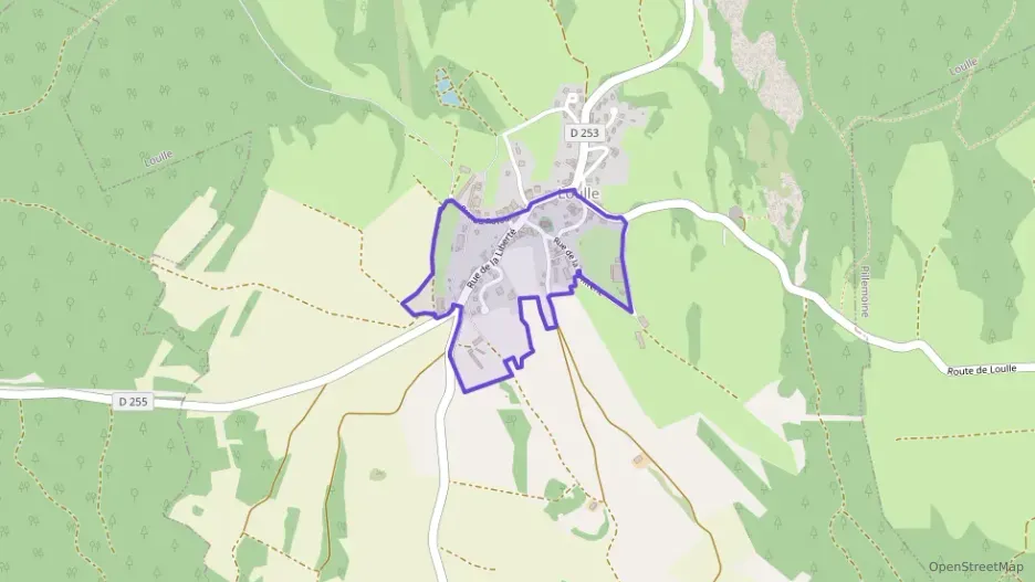 Maison 144 m² quatre pièces à vendre à Loulle Maison 144 m² quatre pièces à vendre à Loulle