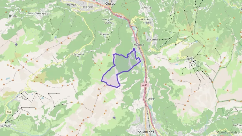 Maison 94 m² quatre pièces à vendre à Magland Maison 94 m² quatre pièces à vendre à Magland