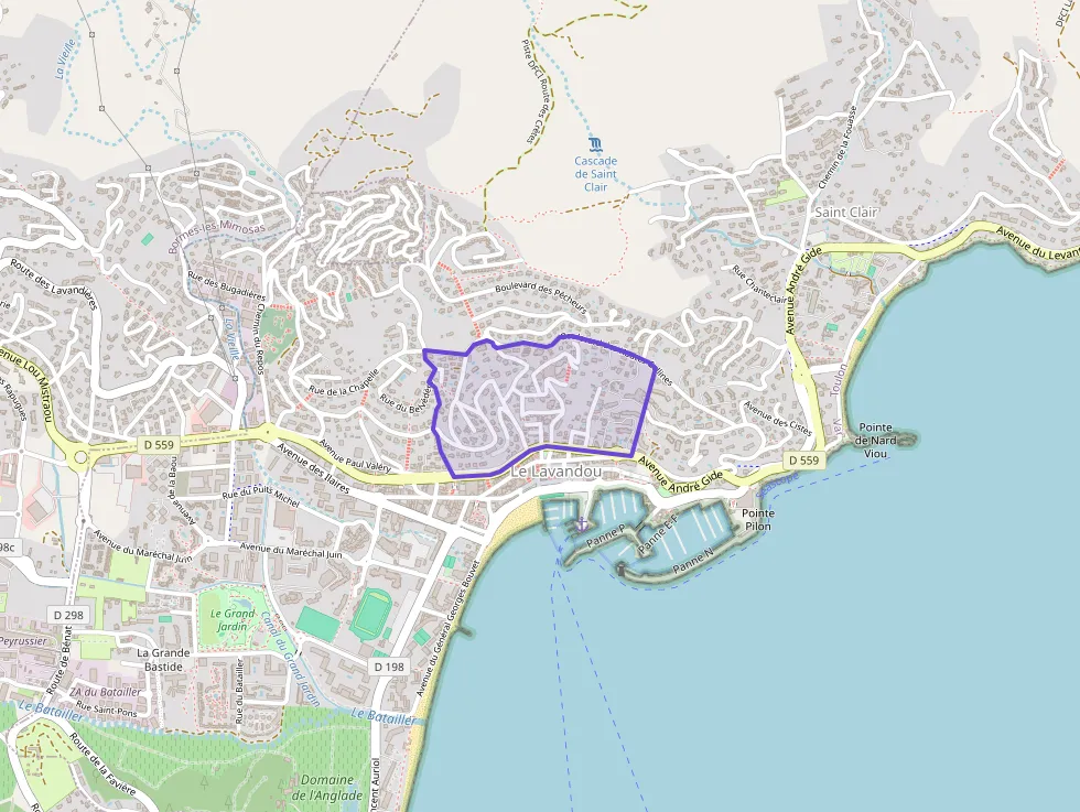 Maison 118 m² quatre pièces à vendre à Le Lavandou