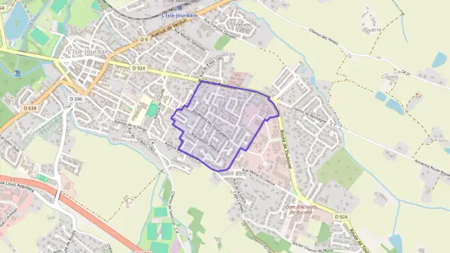 Maison 147 m² quatre pièces à vendre à L`Isle-Jourdain